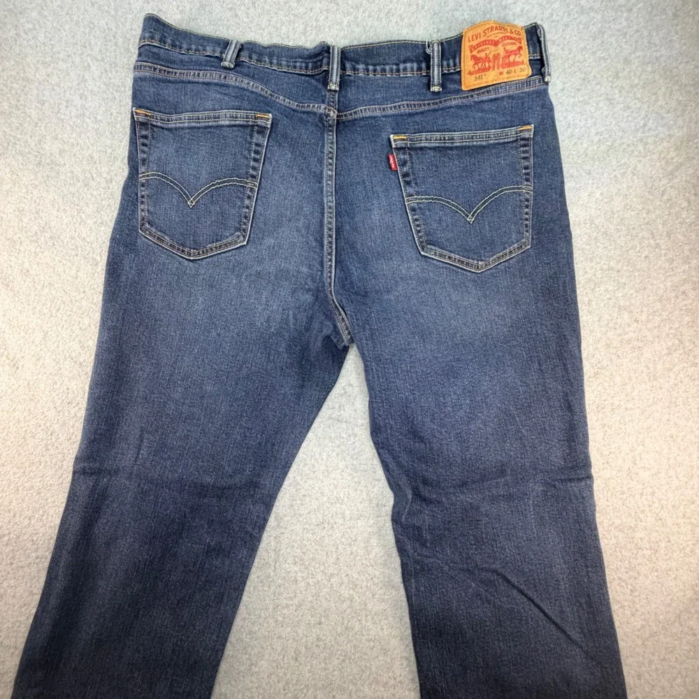 Levi's 541 Athletic Taper Jeans Mens 40x30 Dark‎ Wash Blue Stretch Denim